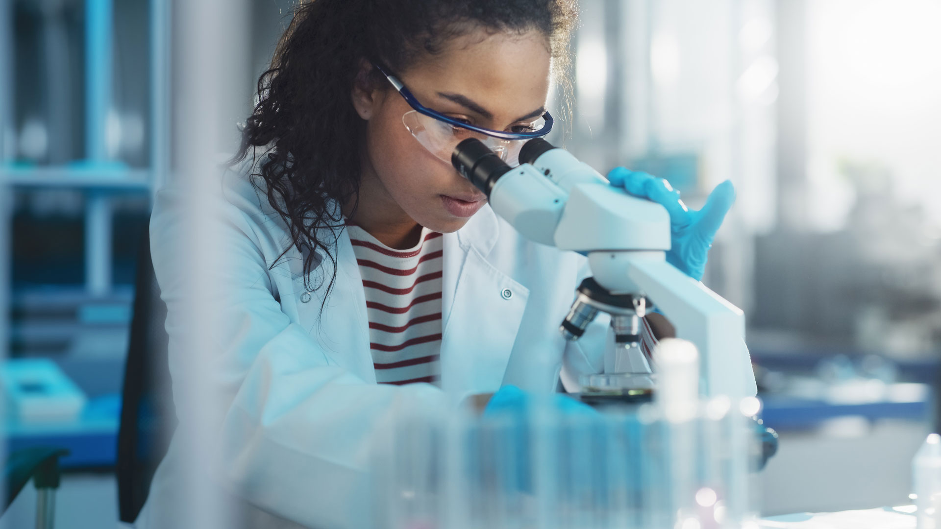 5 tips para convertirte en investigador cient&iacute;fico