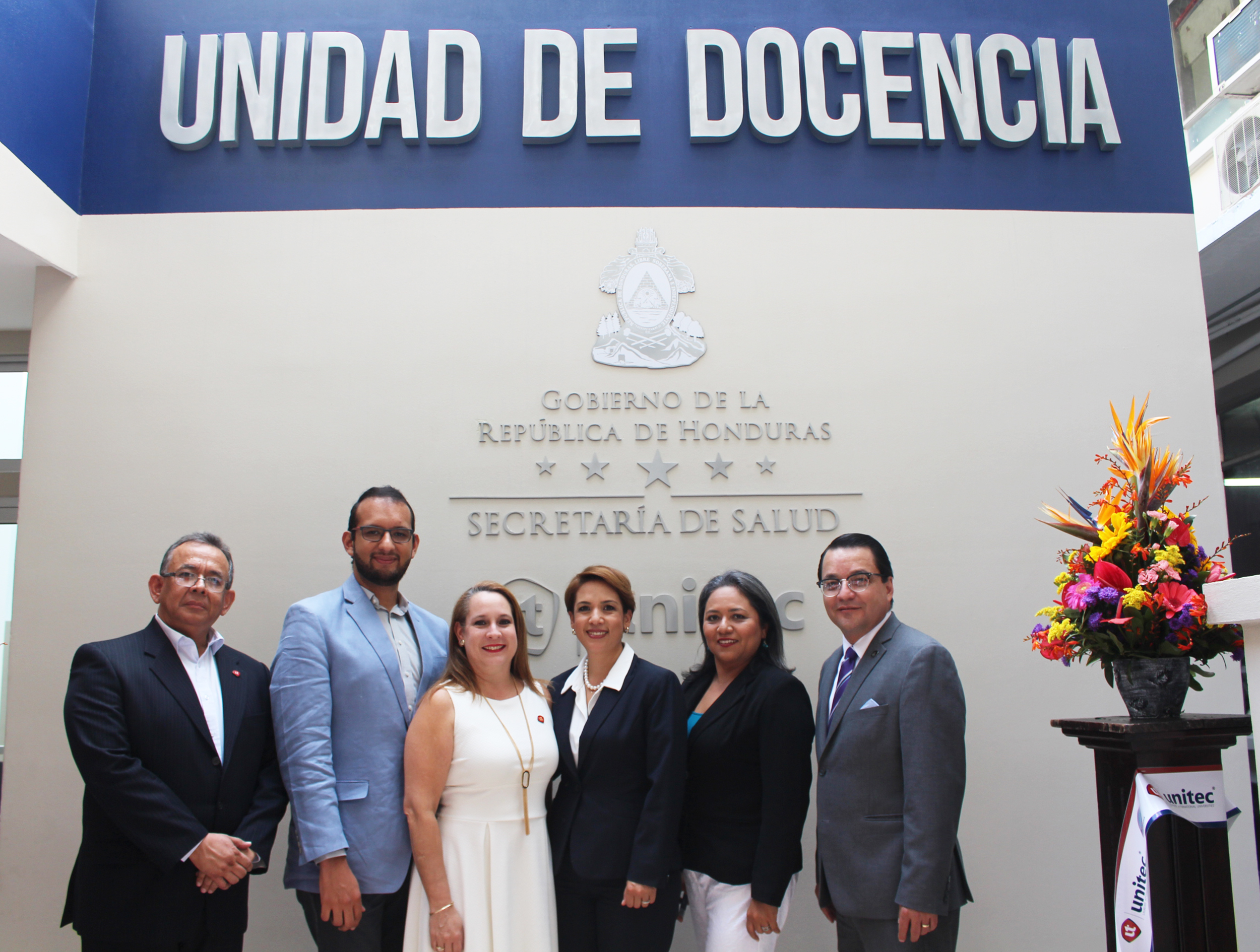 UNITEC inaugura novedosa Unidad de Docencia en Policl&iacute;nico Alonso Suazo