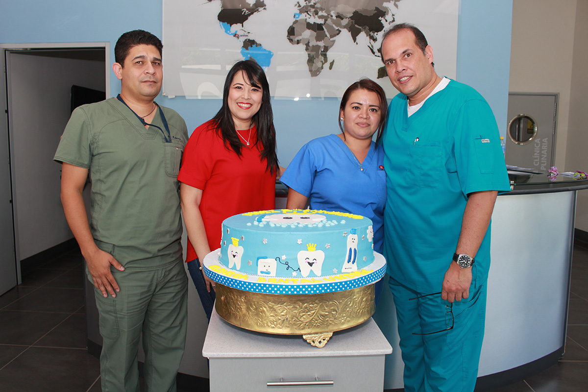 La Cl&iacute;nica Odontol&oacute;gica de UNITEC conmemora su segundo aniversario