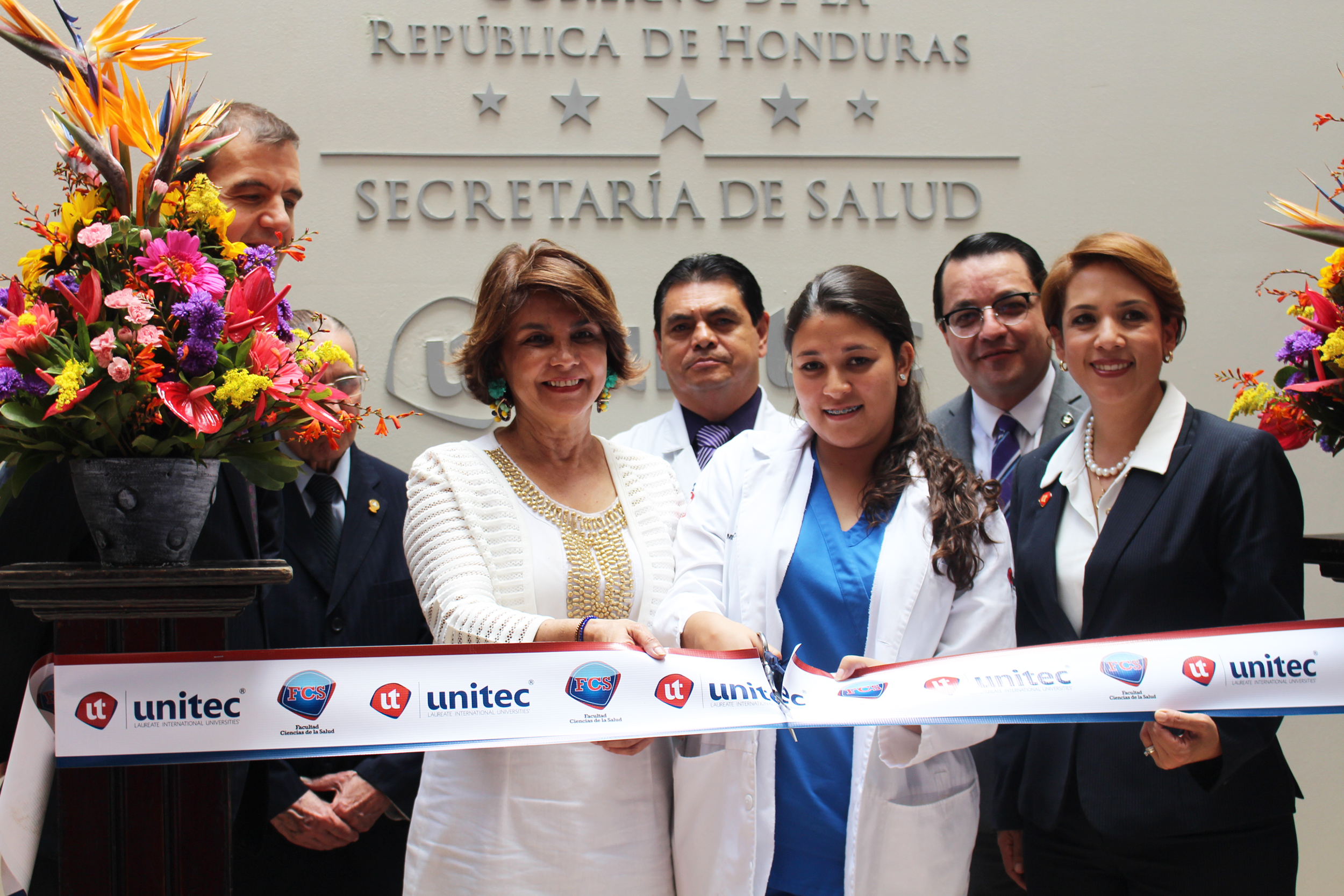 UNITEC inaugura novedosa Unidad de Docencia en Policl&iacute;nico Alonso Suazo
