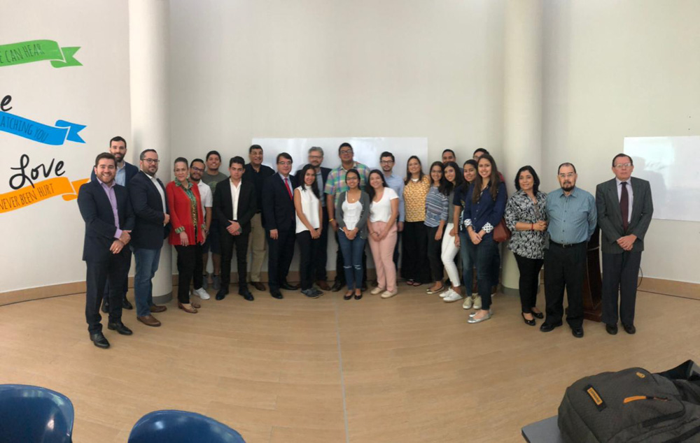 UNITEC organiza conferencia impartida por experto en Pol&iacute;ticas P&uacute;blicas de Harvard University
