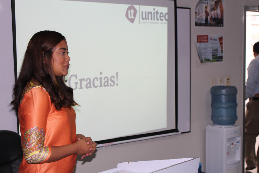 Estudiantes y docentes de UNITEC TGU entregan proyectos de vinculaci&oacute;n para apoyar a alcald&iacute;as y organizaciones
