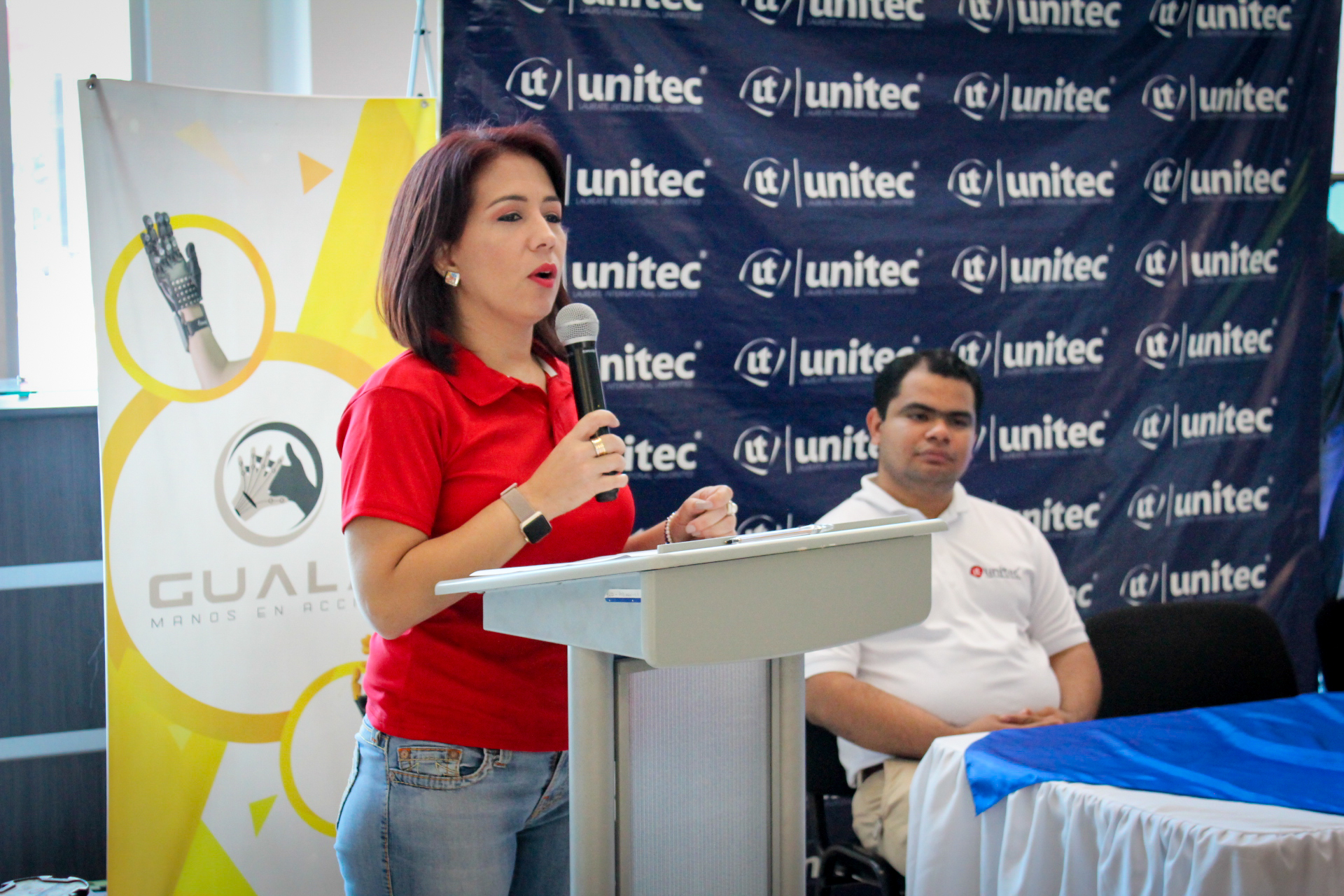 El HUB de Emprendimiento de UNITEC y Guala crean laboratorio para el desarrollo de pr&oacute;tesis mediante impresi&oacute;n 3D