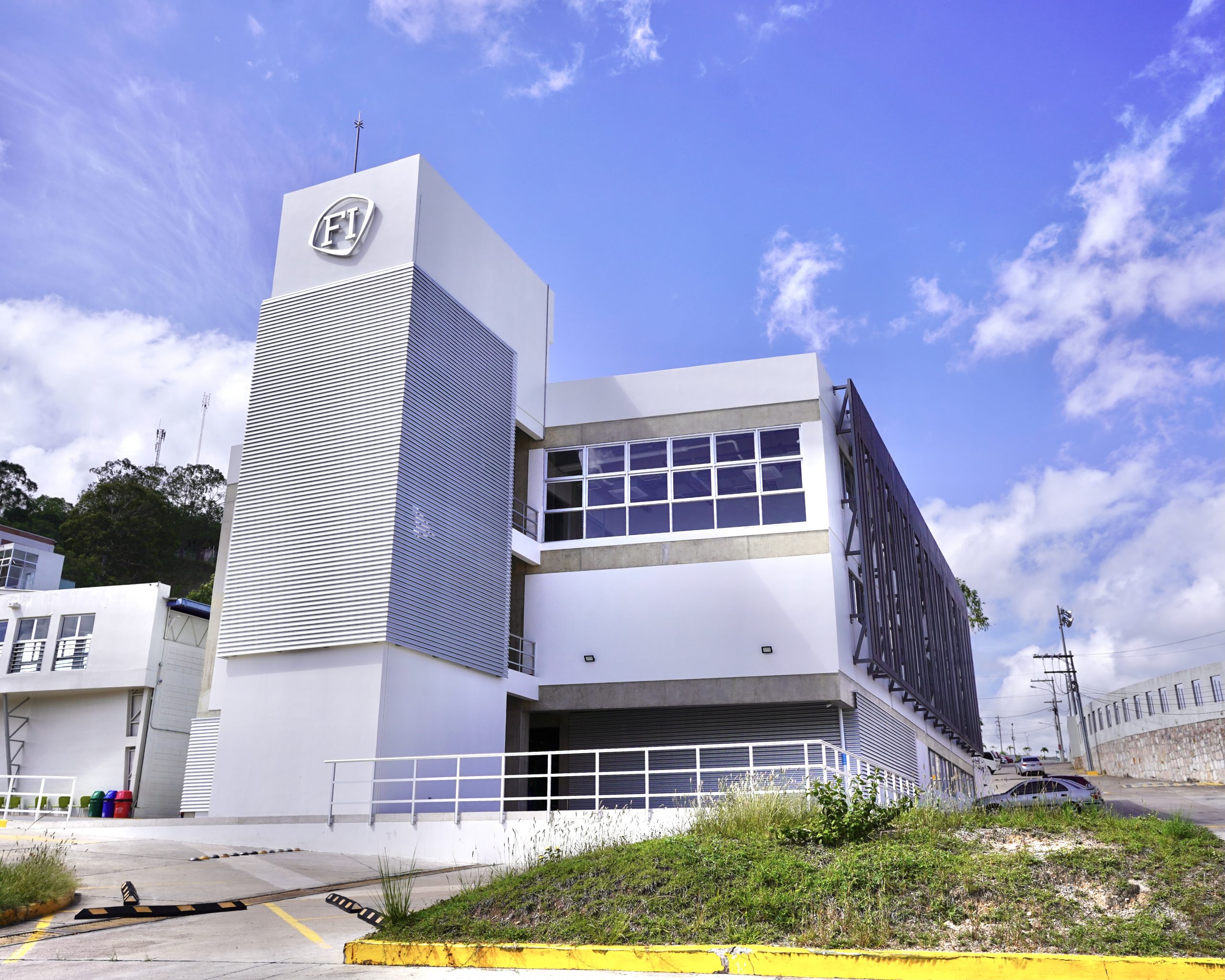 UNITEC celebra 34 a&ntilde;os de una trayectoria de contribuci&oacute;n al desarrollo de Honduras