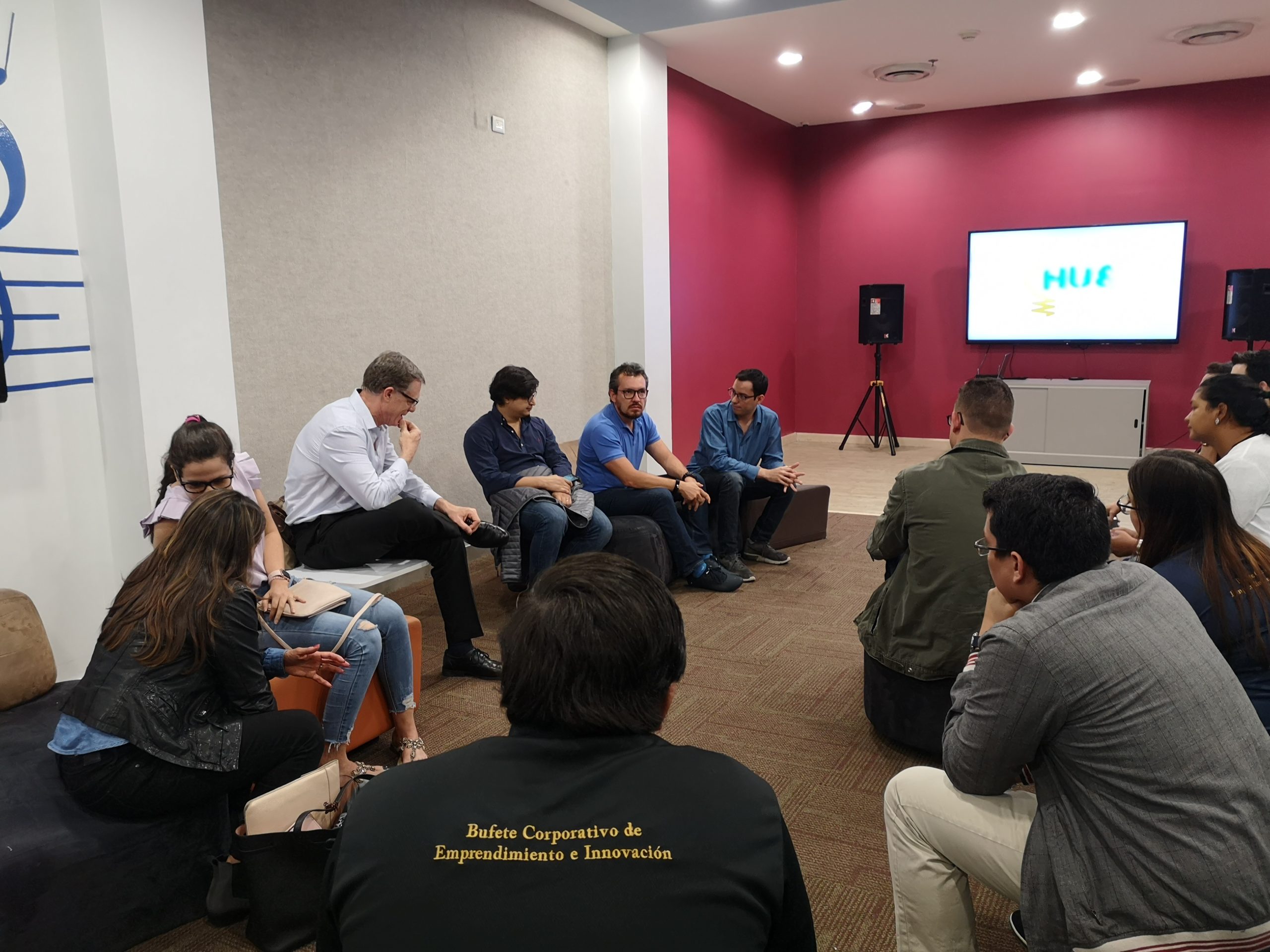El HUB de Emprendimiento de UNITEC organiza meetup en TGU y SPS con experto en innovaci&oacute;n y emprendimiento de Uruguay