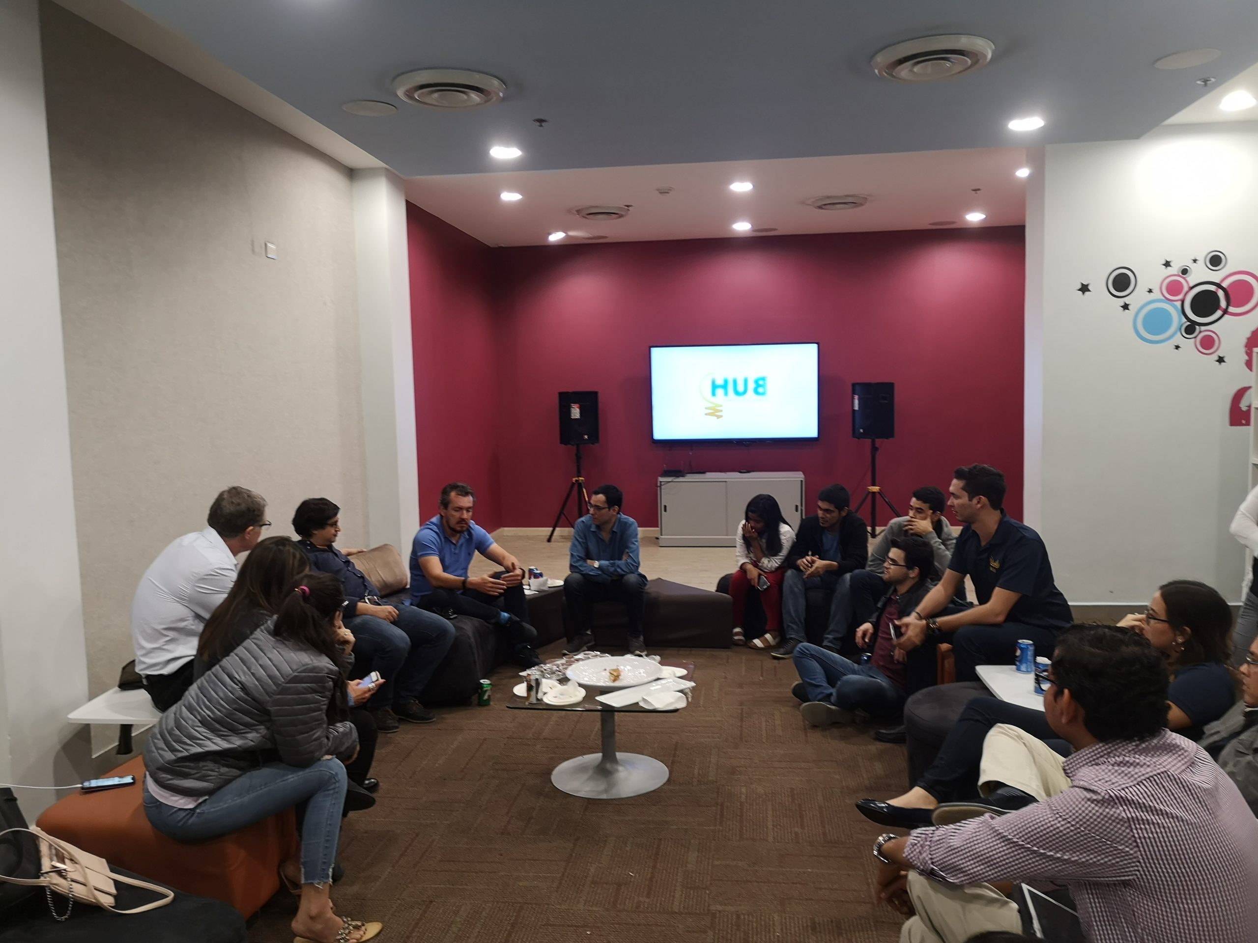 El HUB de Emprendimiento de UNITEC organiza meetup en TGU y SPS con experto en innovaci&oacute;n y emprendimiento de Uruguay