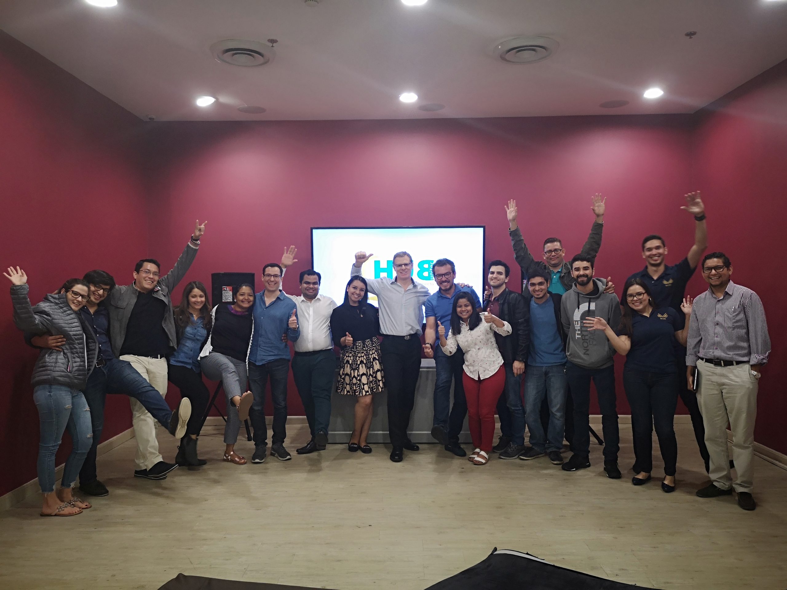 El HUB de Emprendimiento de UNITEC organiza meetup en TGU y SPS con experto en innovaci&oacute;n y emprendimiento de Uruguay