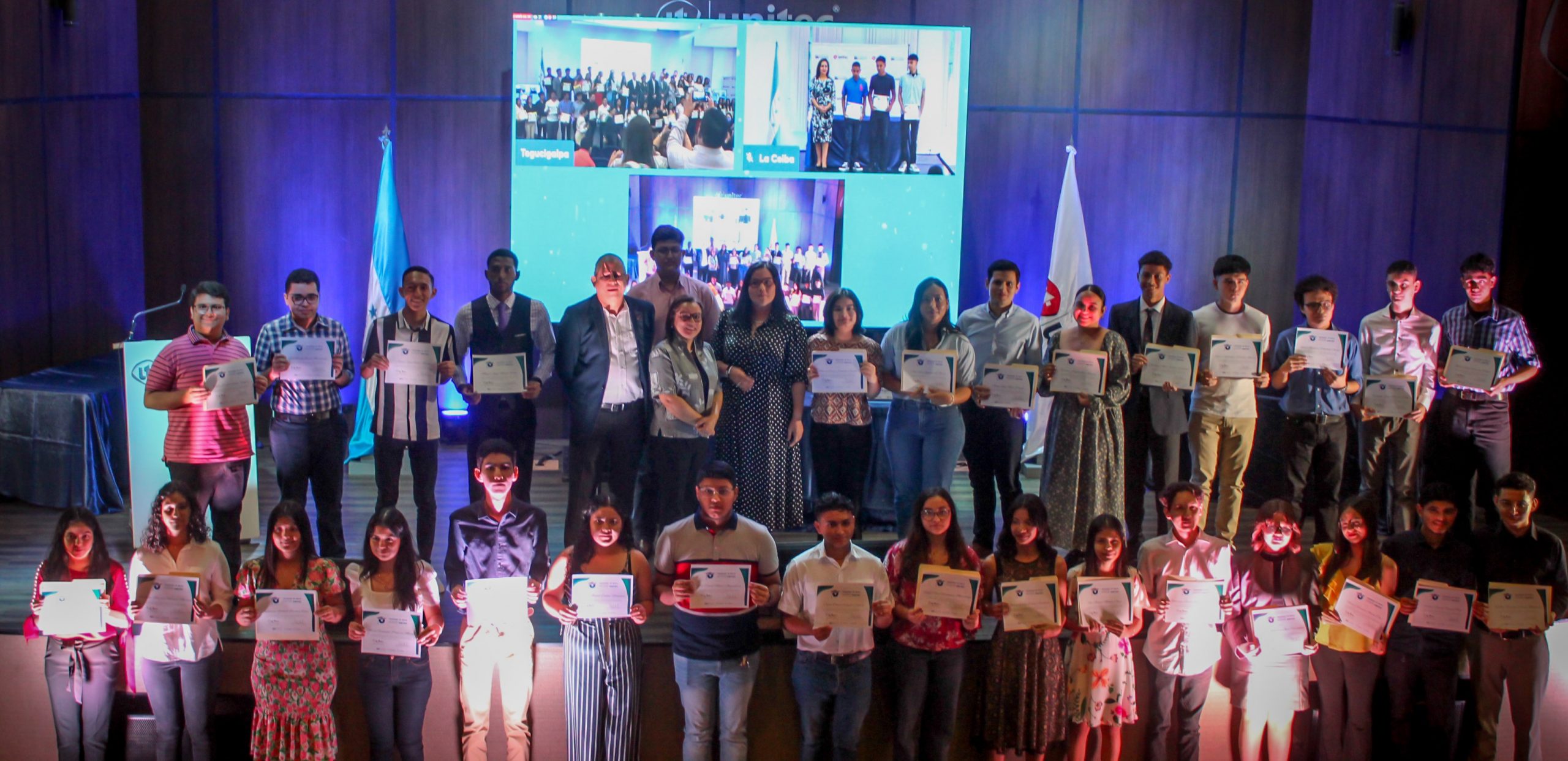 BECAS FUNDACI&Oacute;N NASSER-UNITEC BENEFICIA A 100 J&Oacute;VENES M&Aacute;S PARA ESTUDIOS UNIVERSITARIOS