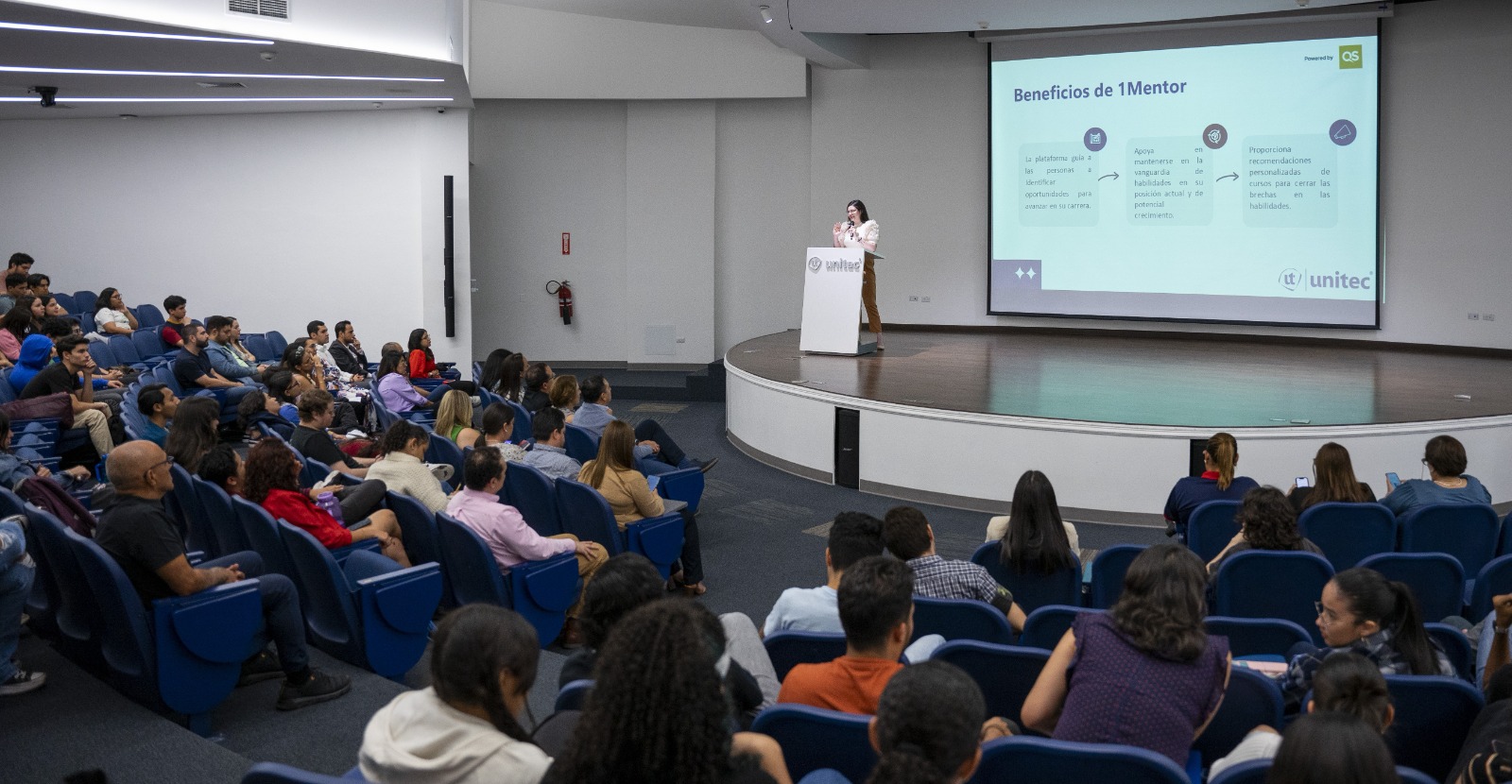 1 Mentor de QS y UNITEC potenciar&aacute; la empleabilidad de hondure&ntilde;os