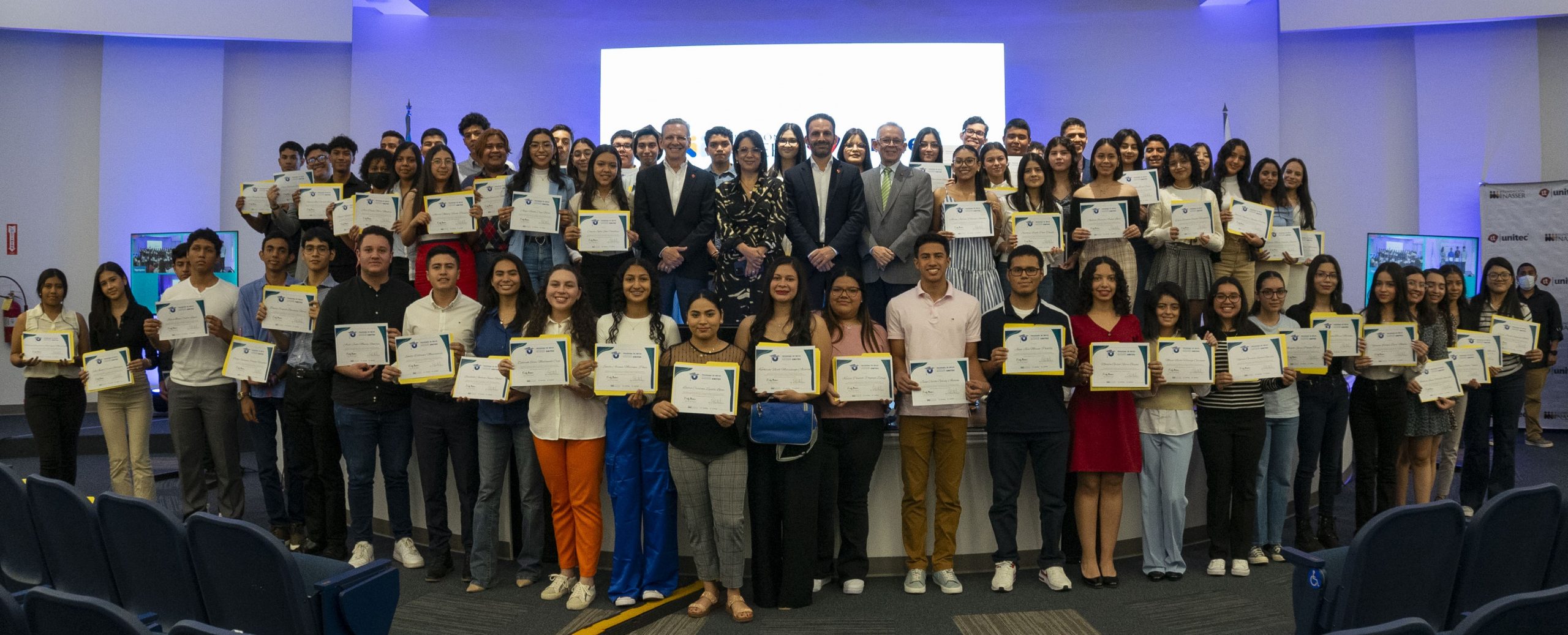 BECAS FUNDACI&Oacute;N NASSER-UNITEC BENEFICIA A 100 J&Oacute;VENES M&Aacute;S PARA ESTUDIOS UNIVERSITARIOS