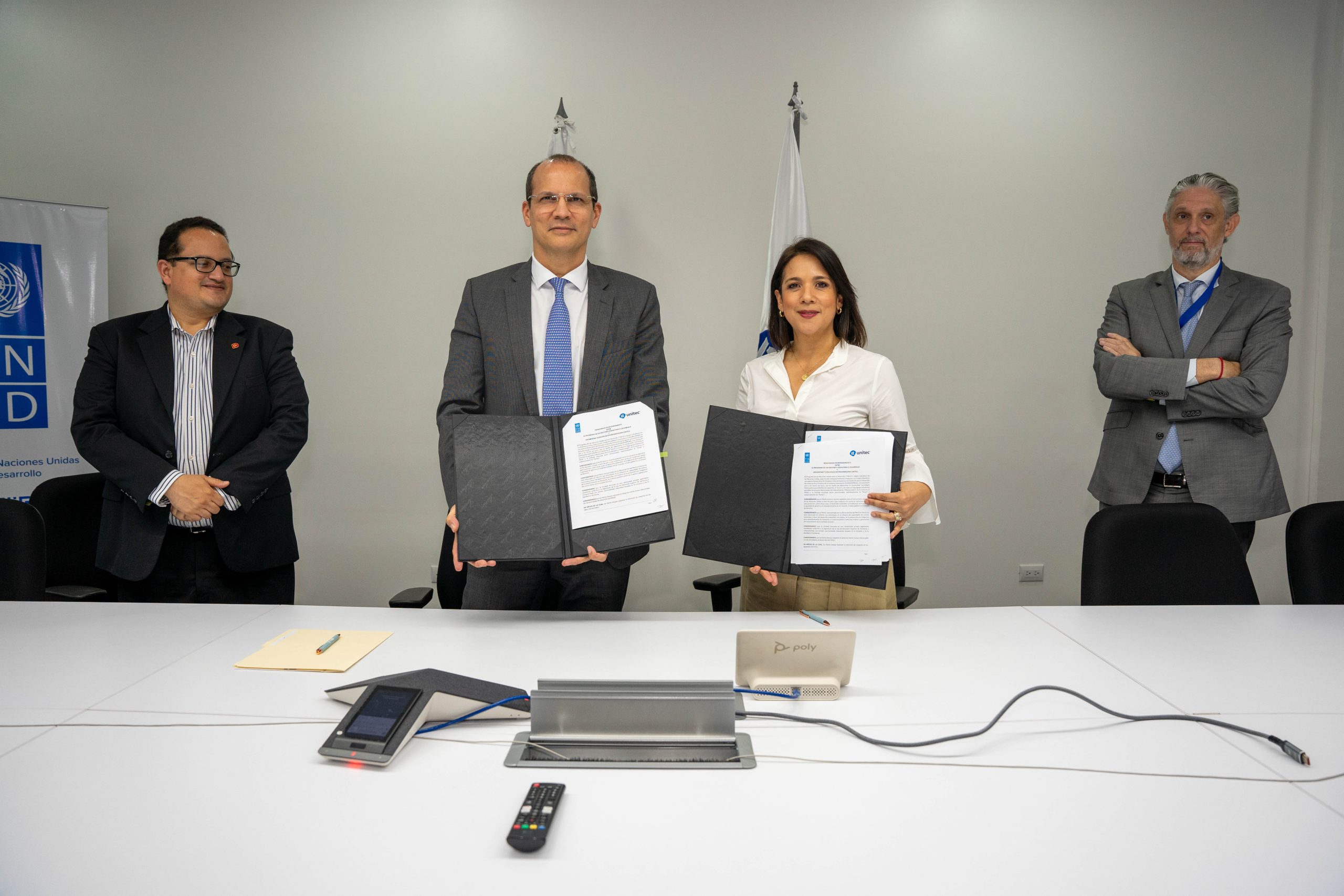 UNITEC y el PNUD se unen para combatir la desinformaci&oacute;n y promover la equidad de g&eacute;nero
