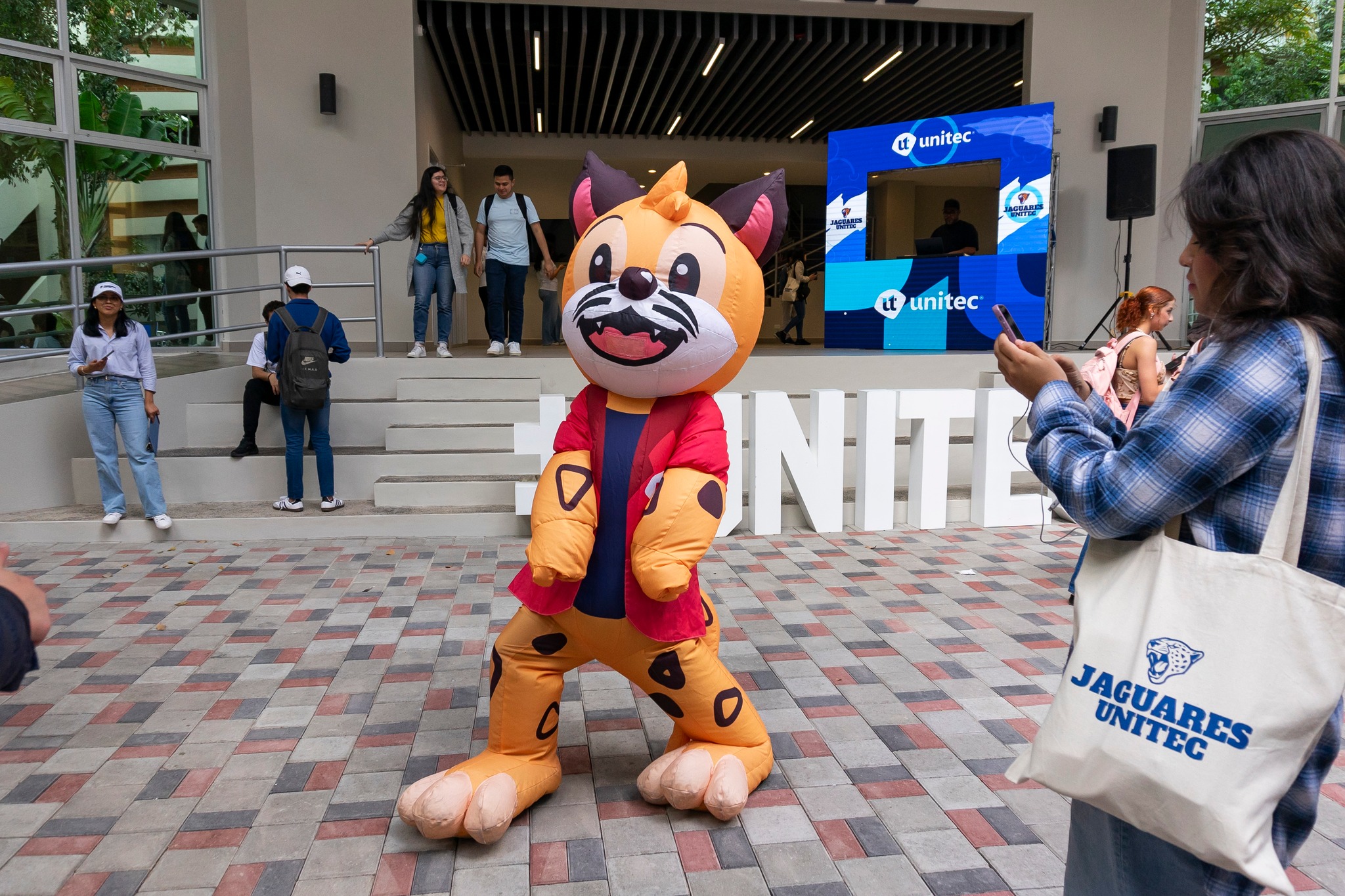 UNITEC inicia el 2025 con una imagen renovada y una visi&oacute;n hacia el futuro