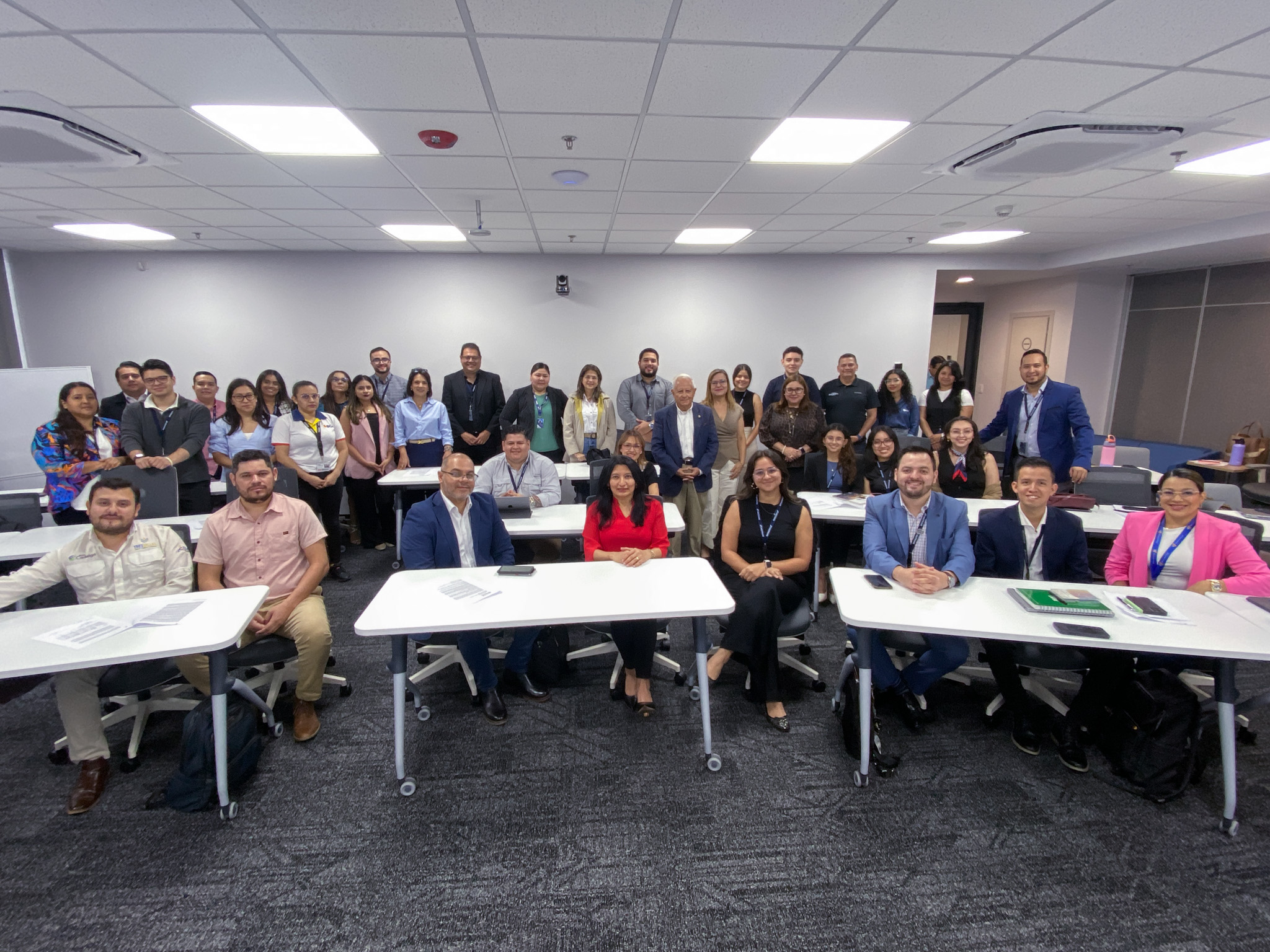 UNITEC Business School fortalece su presencia en la comunidad empresarial de Honduras