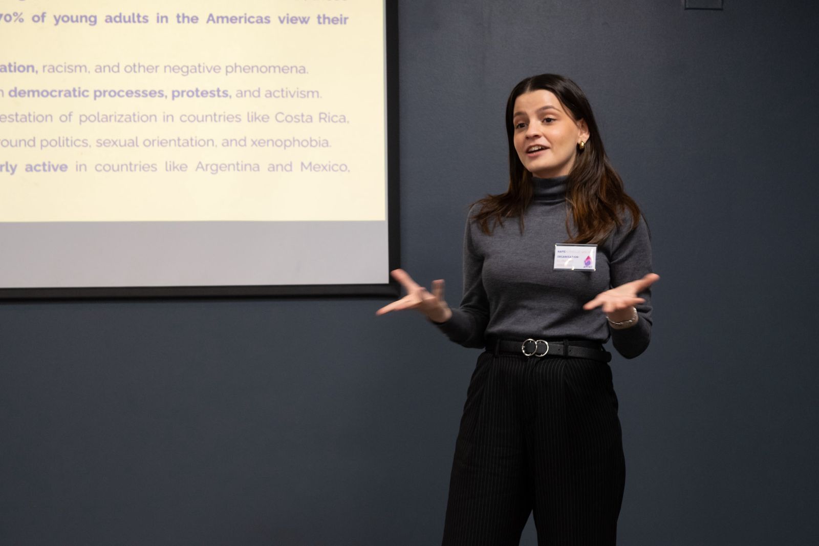Gisselle Wolozny: Una joven hondure&ntilde;a que inspira liderazgo iberoamericano desde UNITEC