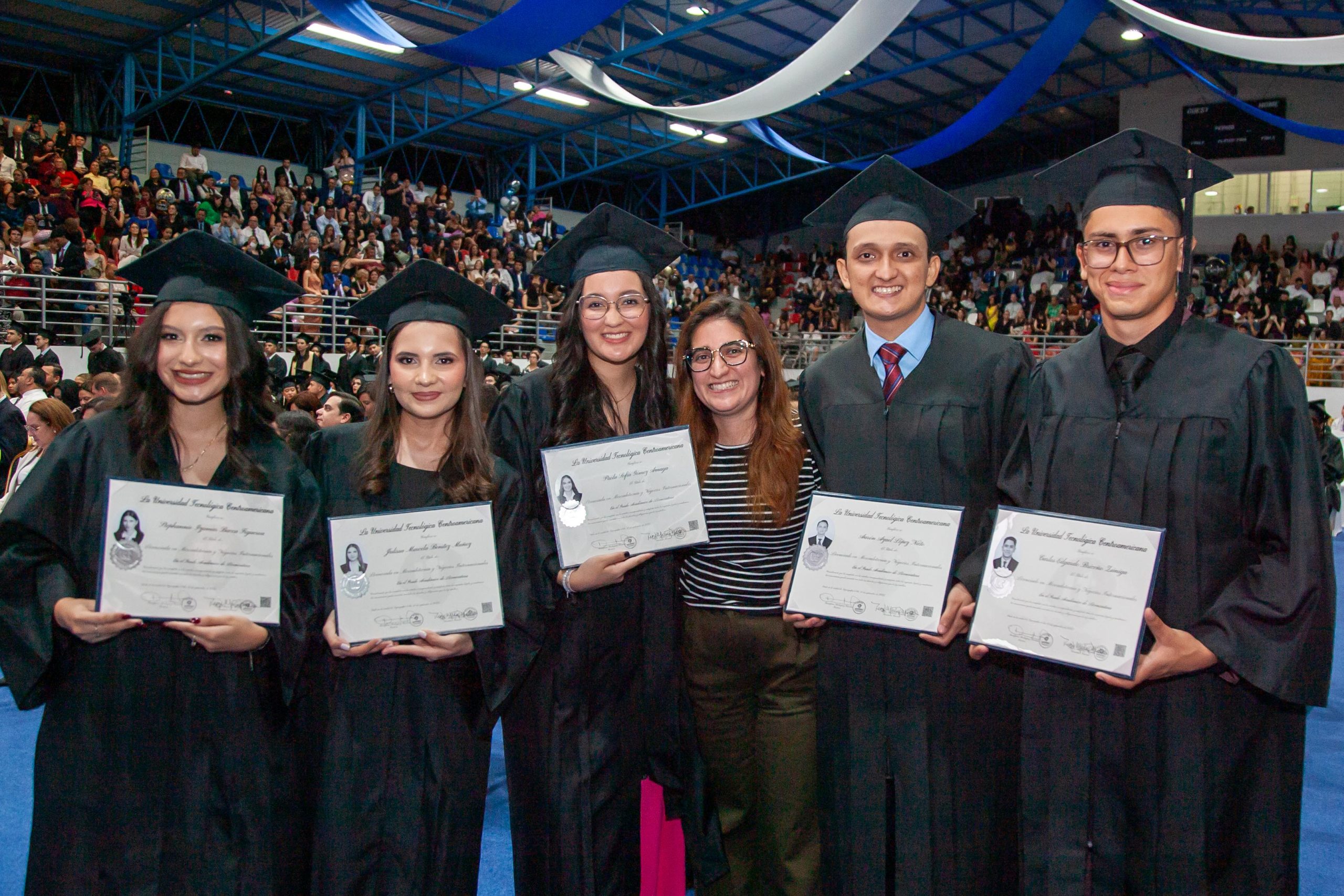 Celebramos la graduaci&oacute;n de 554 nuevos profesionales