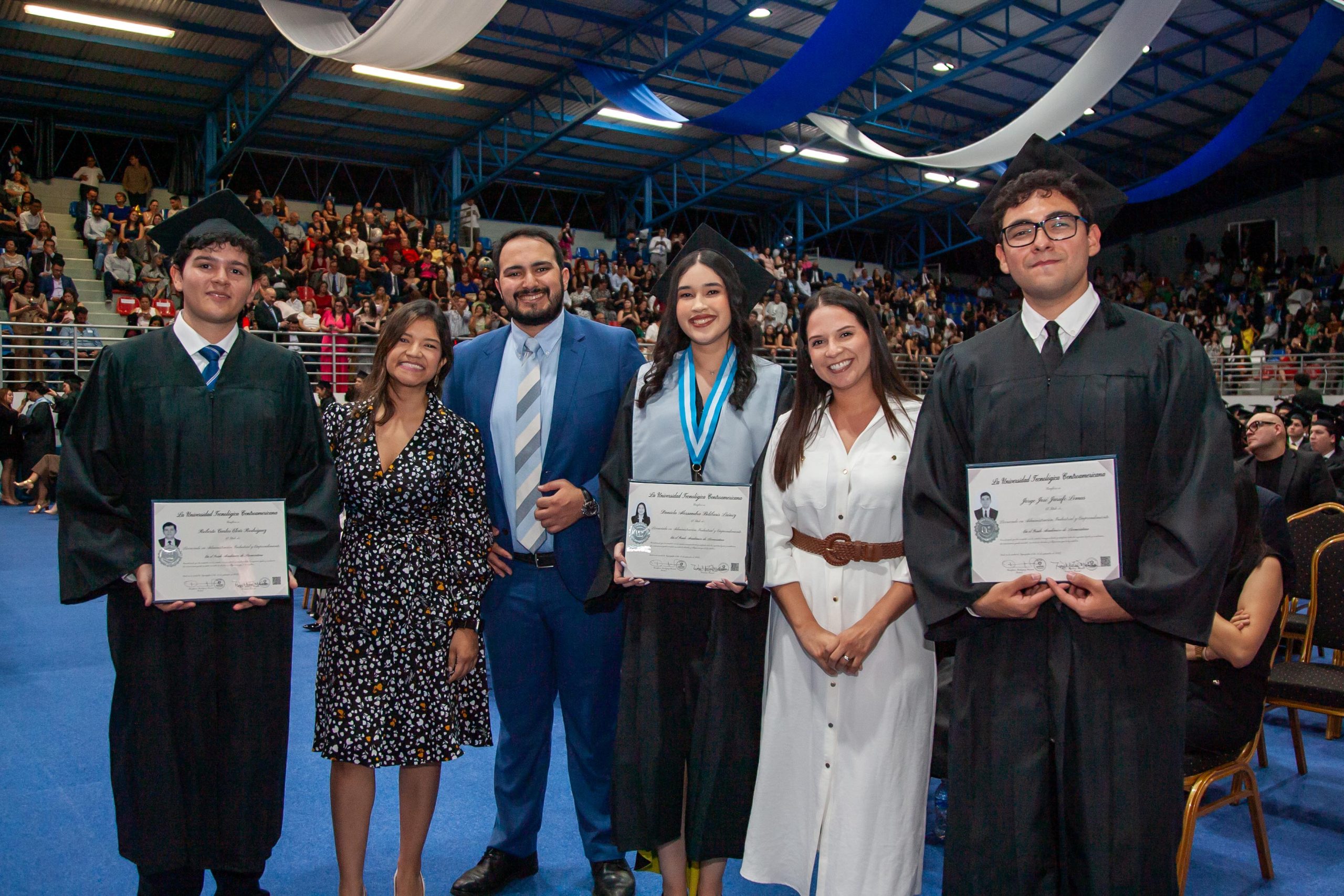 Celebramos la graduaci&oacute;n de 554 nuevos profesionales