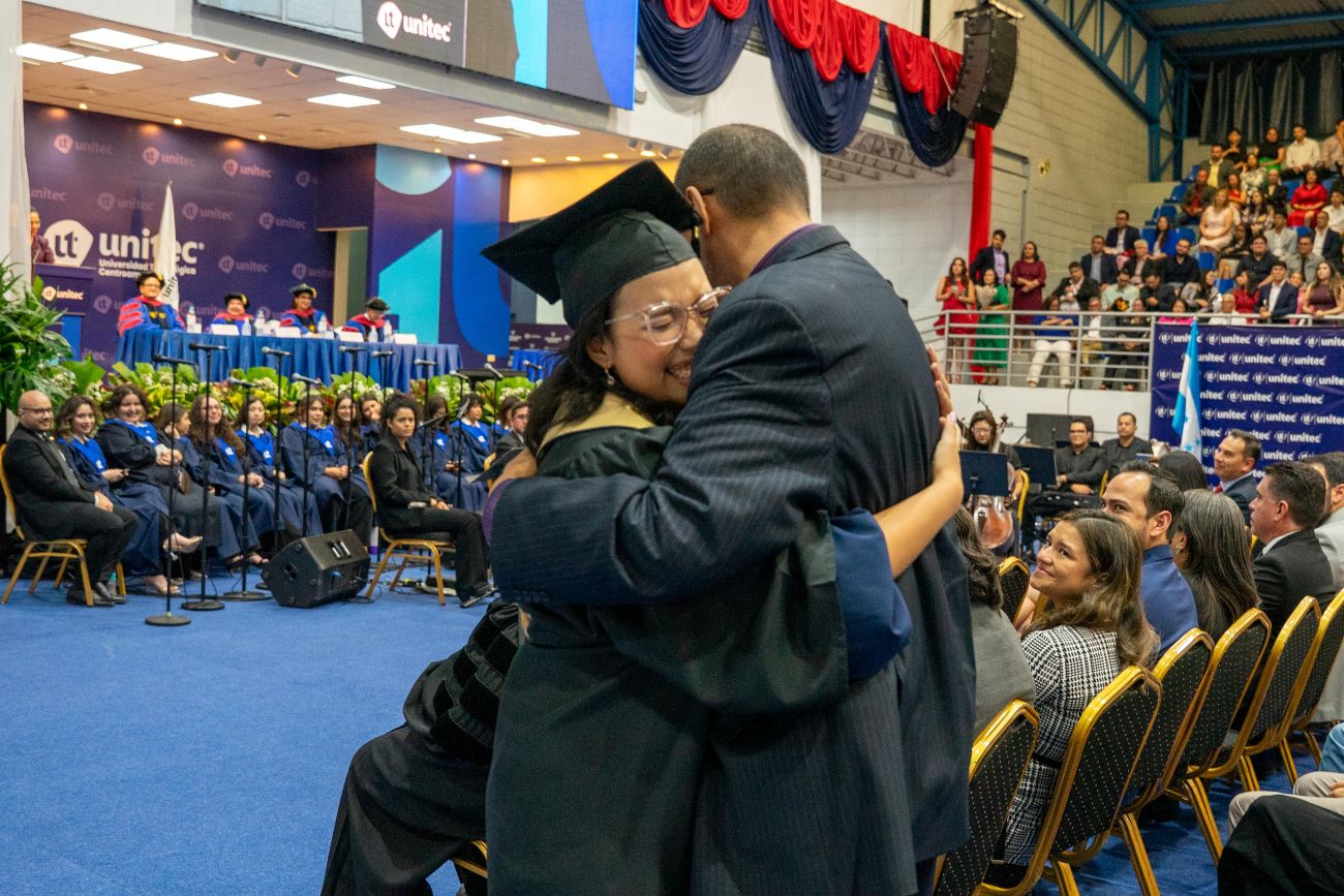 489 nuevos profesionales que fortalecer&aacute;n el desarrollo de Honduras y la regi&oacute;n