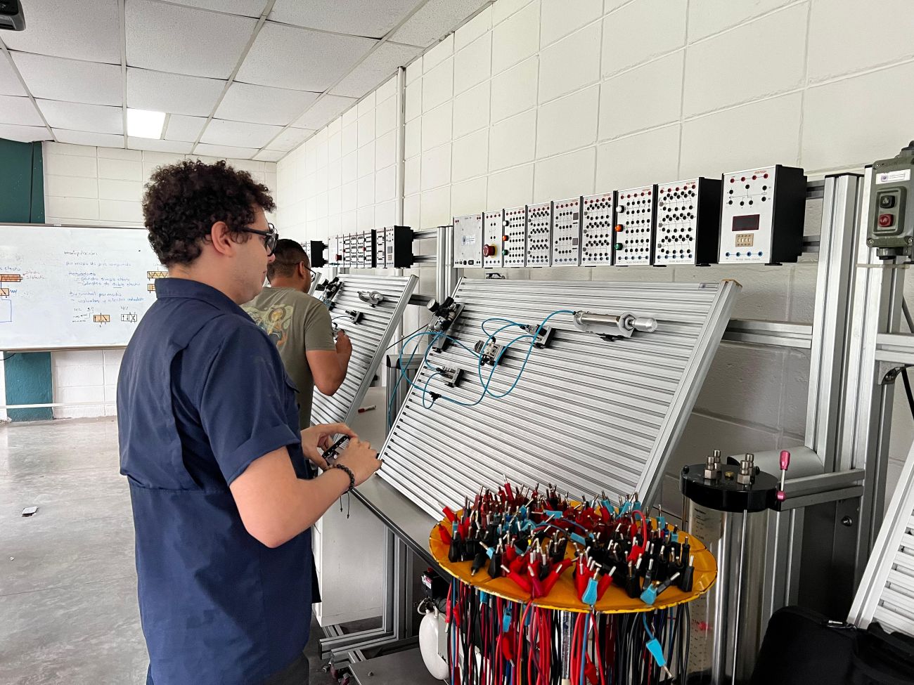 &ldquo;Excelencia, m&aacute;s all&aacute; de los l&iacute;mites&rdquo;: as&iacute; se vivi&oacute; la Semana Internacional de la Ingenier&iacute;a 2025 en UNITEC