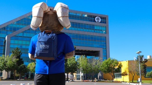 Estudiantes podr&aacute;n cursar un semestre en el Tecnol&oacute;gico de Monterrey