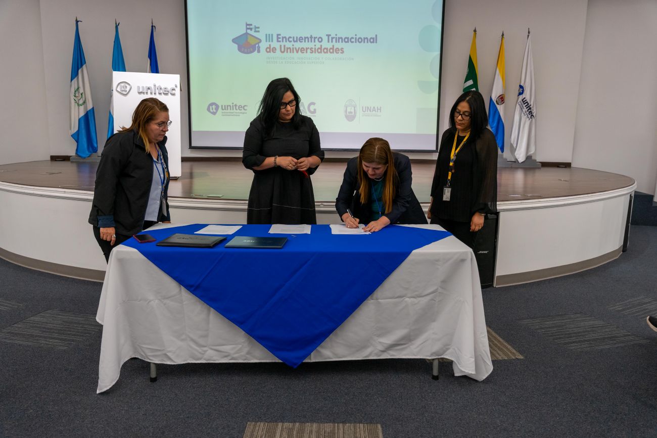 III Encuentro Trinacional de Universidades 2025: Un espacio para la investigaci&oacute;n, innovaci&oacute;n y colaboraci&oacute;n desde la educaci&oacute;n superior