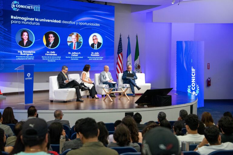 Conversatorio Reimaginar la universidad