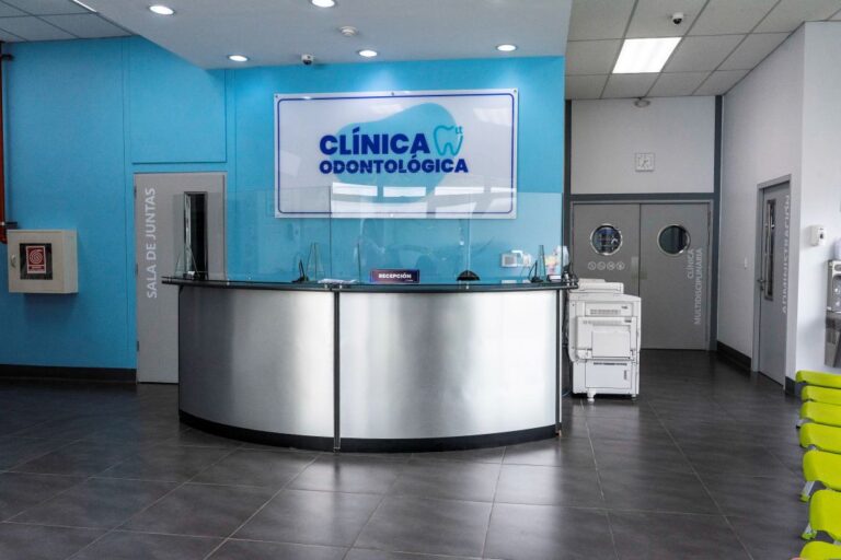 recepcion-clinica-odontologica-unitec.jpg